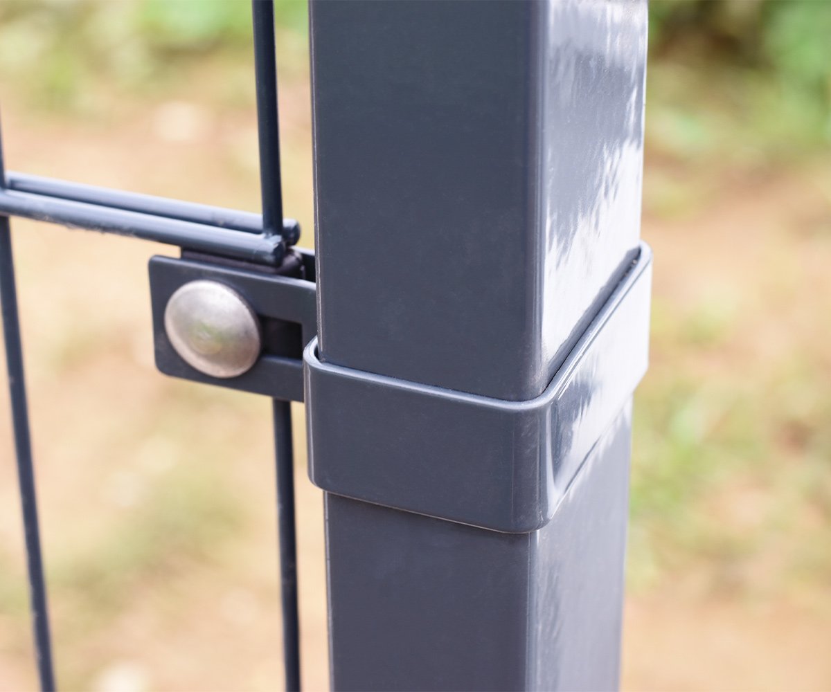 Halteclip (einseitig) für Pfosten ZnPVC RAL 7016 A