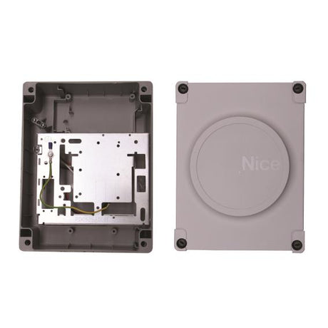 Box for control unit MC424/MC824H