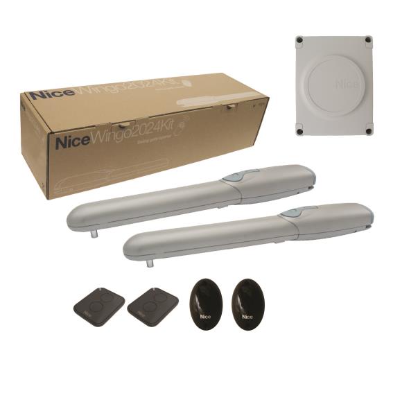 Nice drive for a double-leaf gate, set with photocells